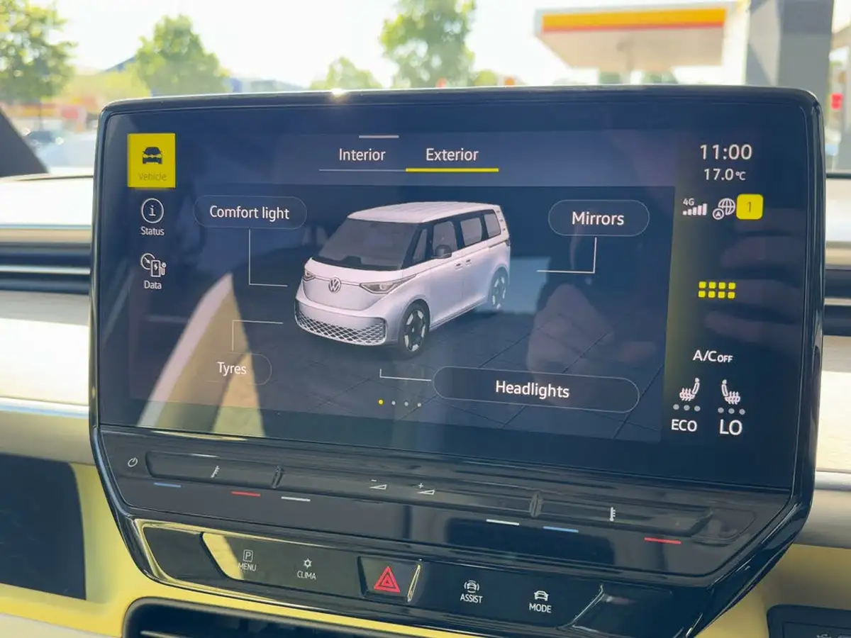 2023-volkswagen-idbuzz-e-style-standard-big-44