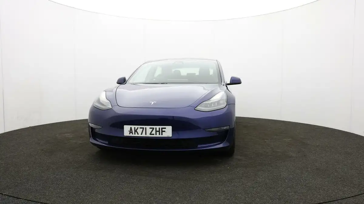2021-tesla-model-3-e-long-range-awd-big-57
