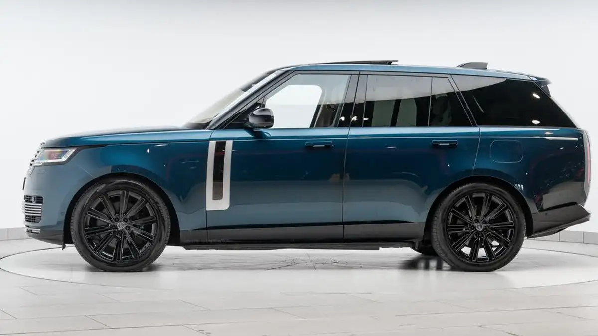 2023-land-rover-range-rover-30-p550e-sv-big-3