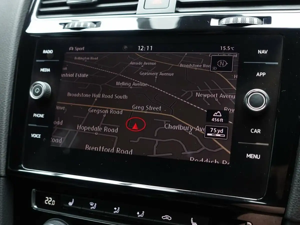 2019-volkswagen-golf-20-tsi-gti-performance-5d-big-2