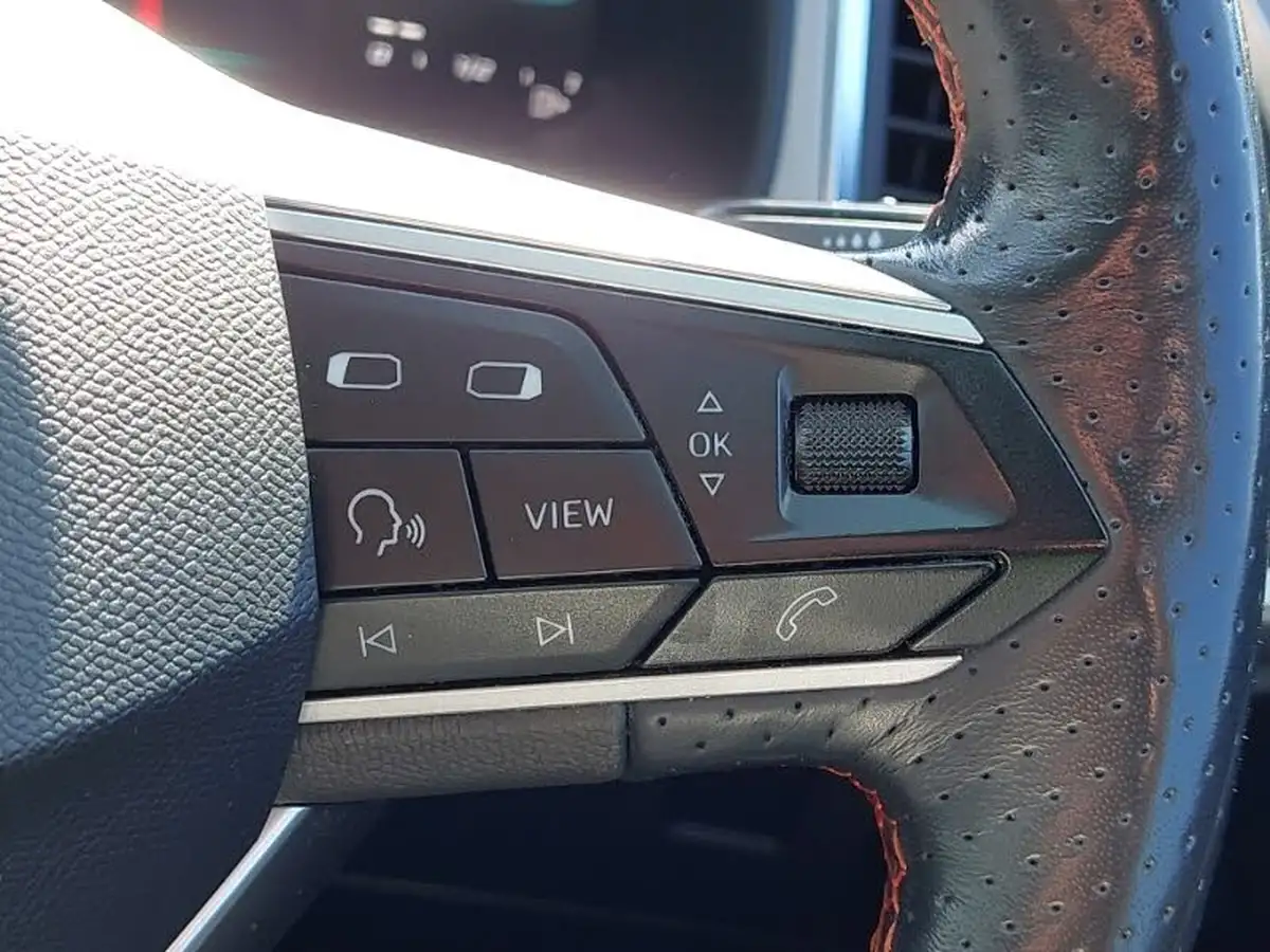 2024-seat-ateca-15-ecotsi-fr-big-13