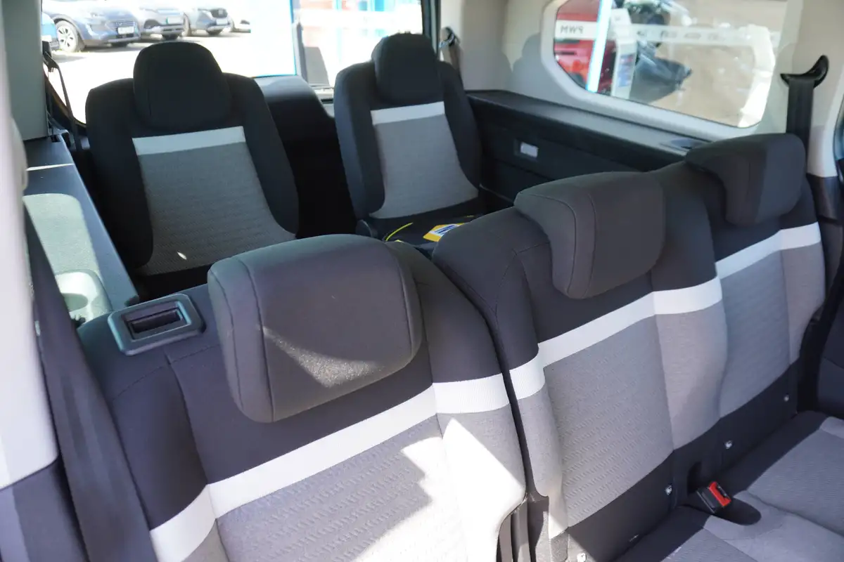 2024-citroen-berlingo-e-plus-xl-size-big-9