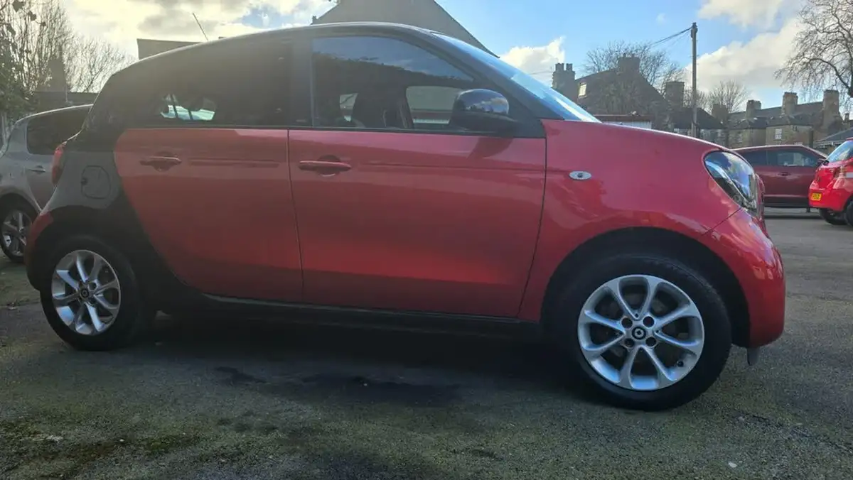 2016-smart-forfour-10-passion-71bhp-ss-big-4