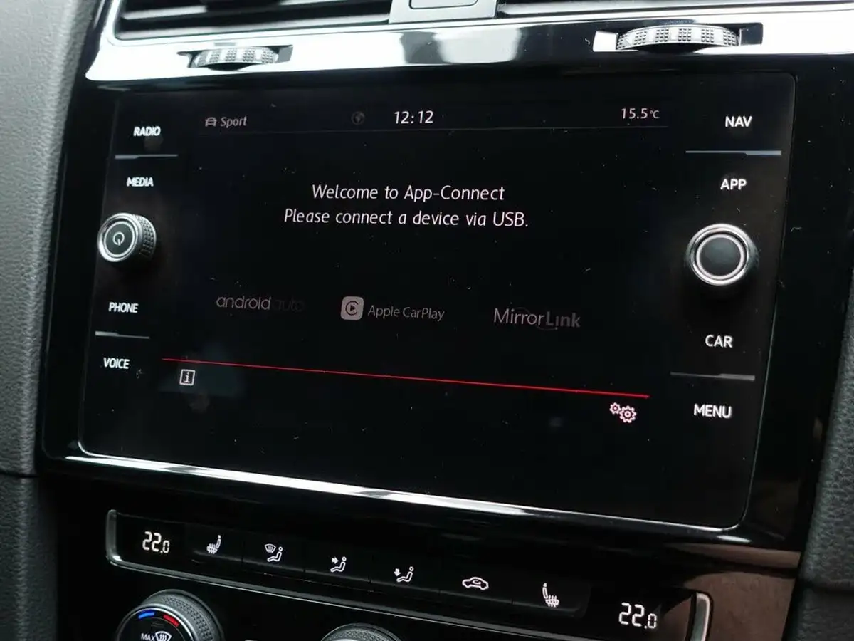 2019-volkswagen-golf-20-tsi-gti-performance-5d-big-26