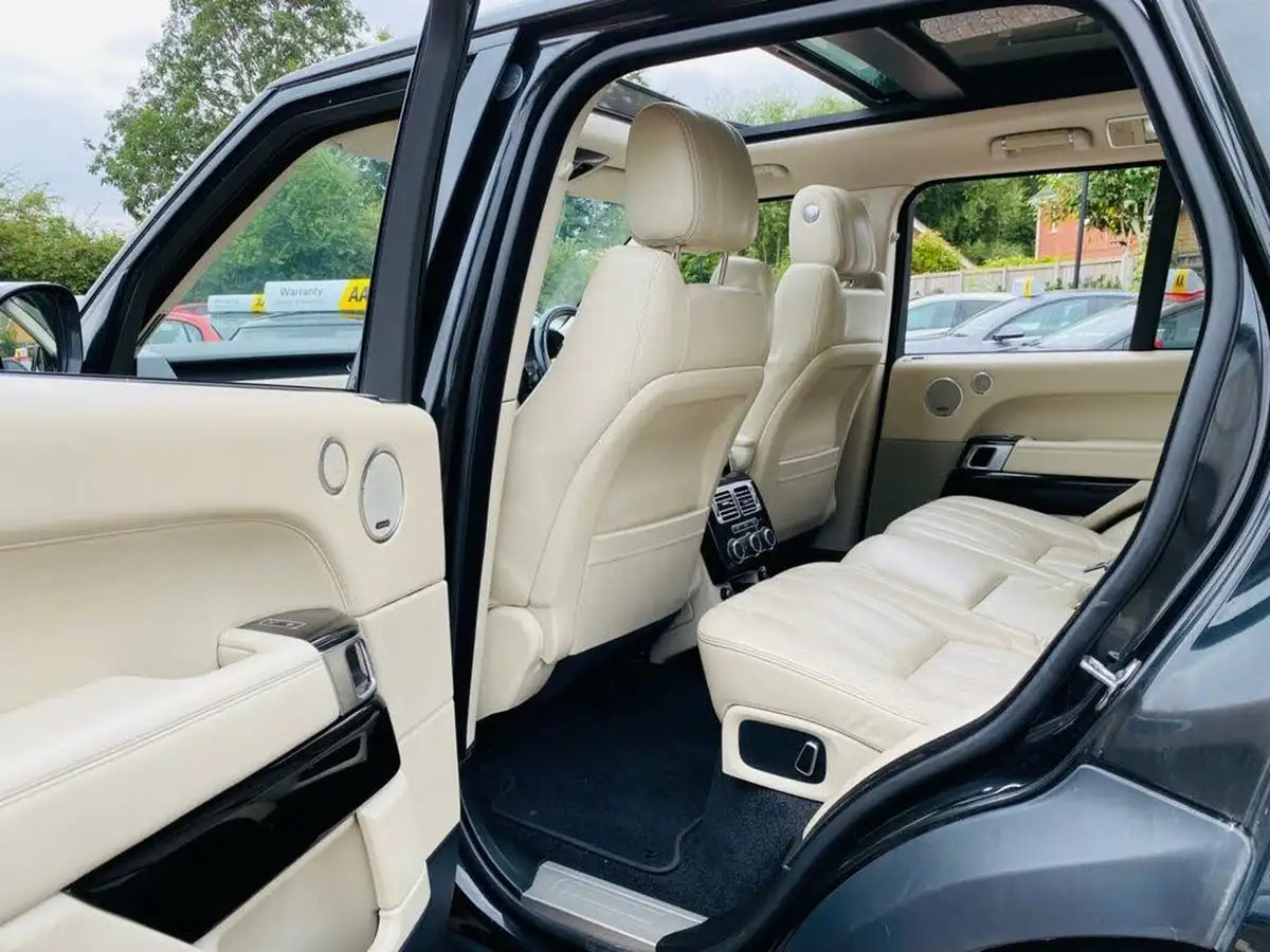 2014-land-rover-range-rover-30tdv6-vogue-se-big-67