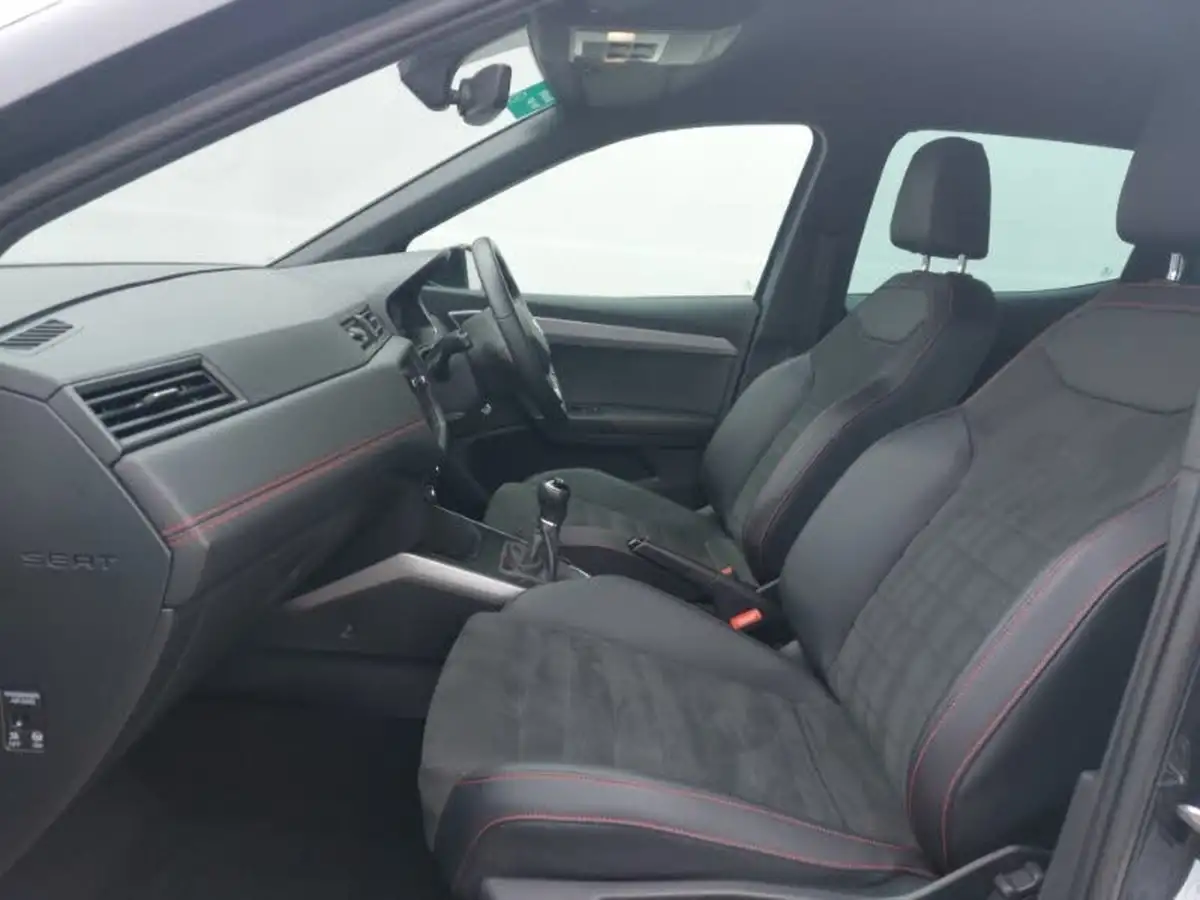2019-seat-arona-10-tsi-fr-sport-big-4