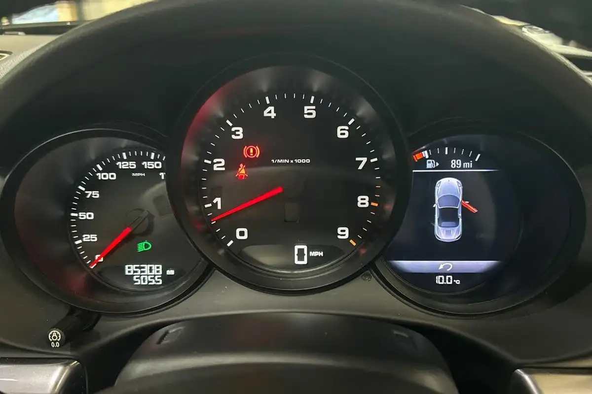 2014-porsche-boxster-27-big-9