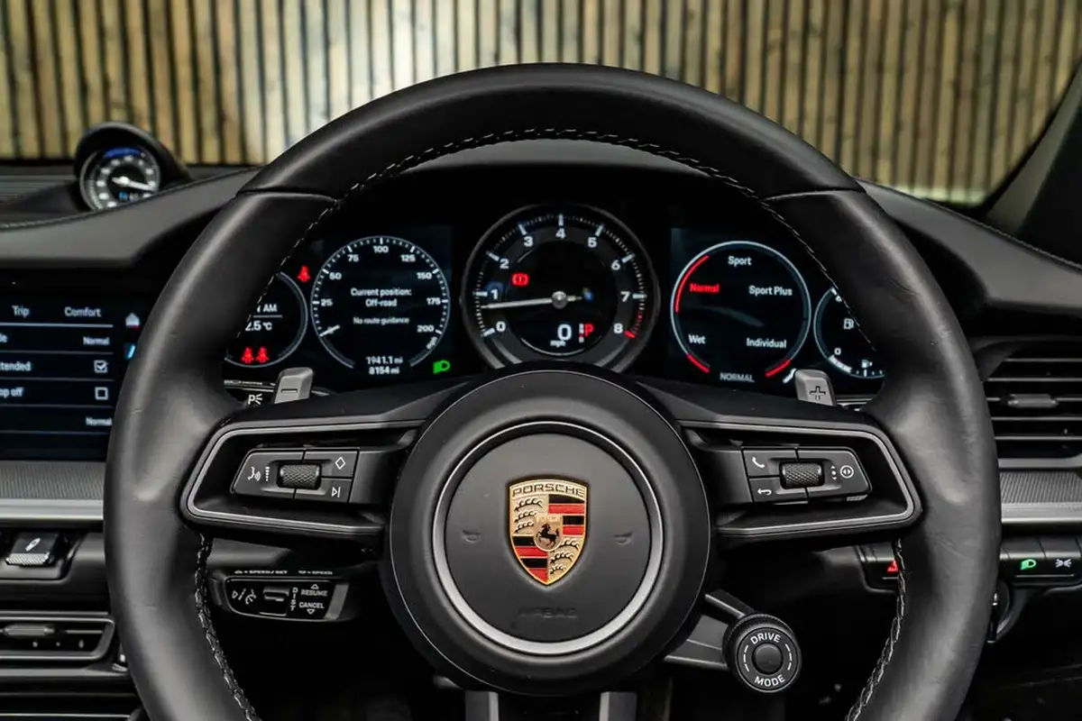 2022-porsche-911-30-carrera-s-cabriolet-pdk-big-33