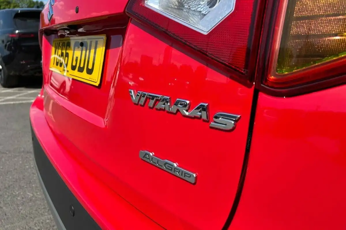 2016-suzuki-vitara-14-boosterjet-s-big-23