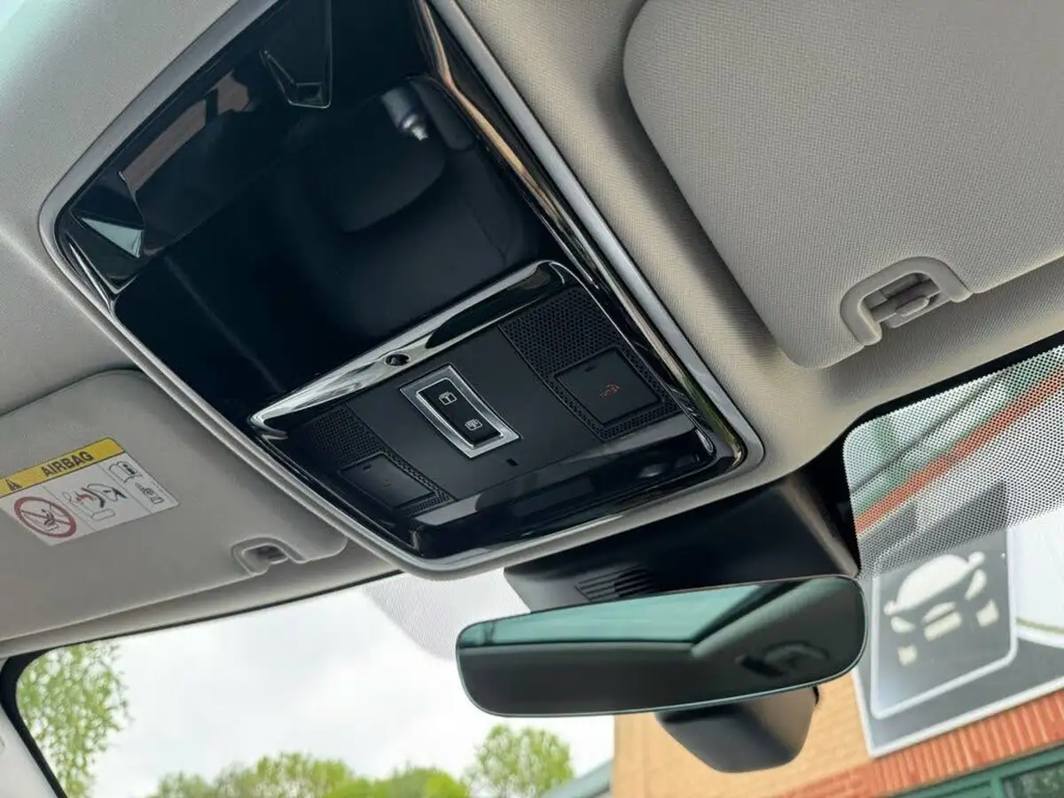 2018-land-rover-range-rover-30tdv6-vogue-big-36