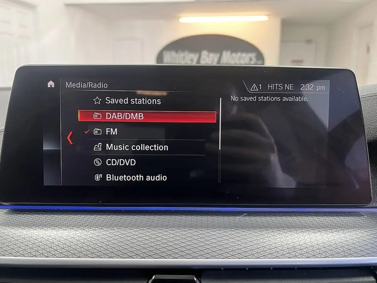 2018-bmw-5-series-20-530e-m-sport-big-13