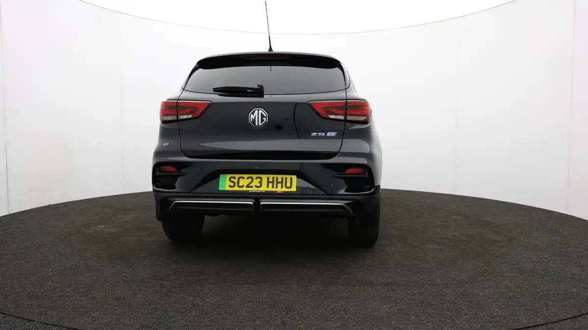 2023-mg-zs-suv-e-trophy-connect-ev-156ps-long-range-big-58