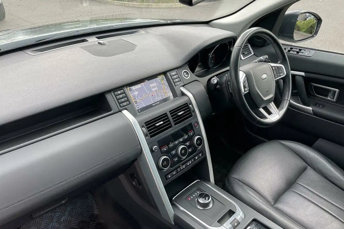 2019-land-rover-discovery-sport-20td4-hse-180ps-auto-big-43