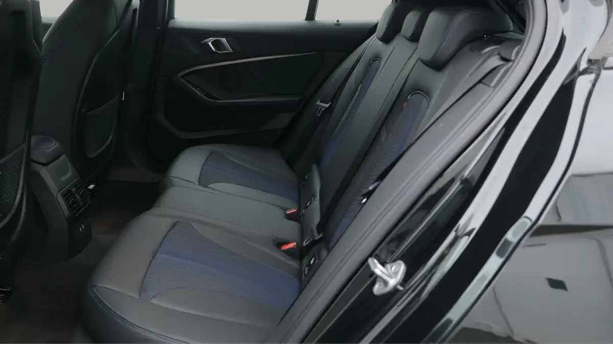 2022-bmw-1-series-15-118i-m-sport-lcp-dct-big-16