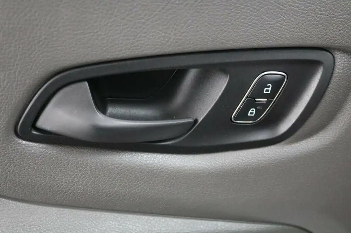 2022-ford-transit-big-57
