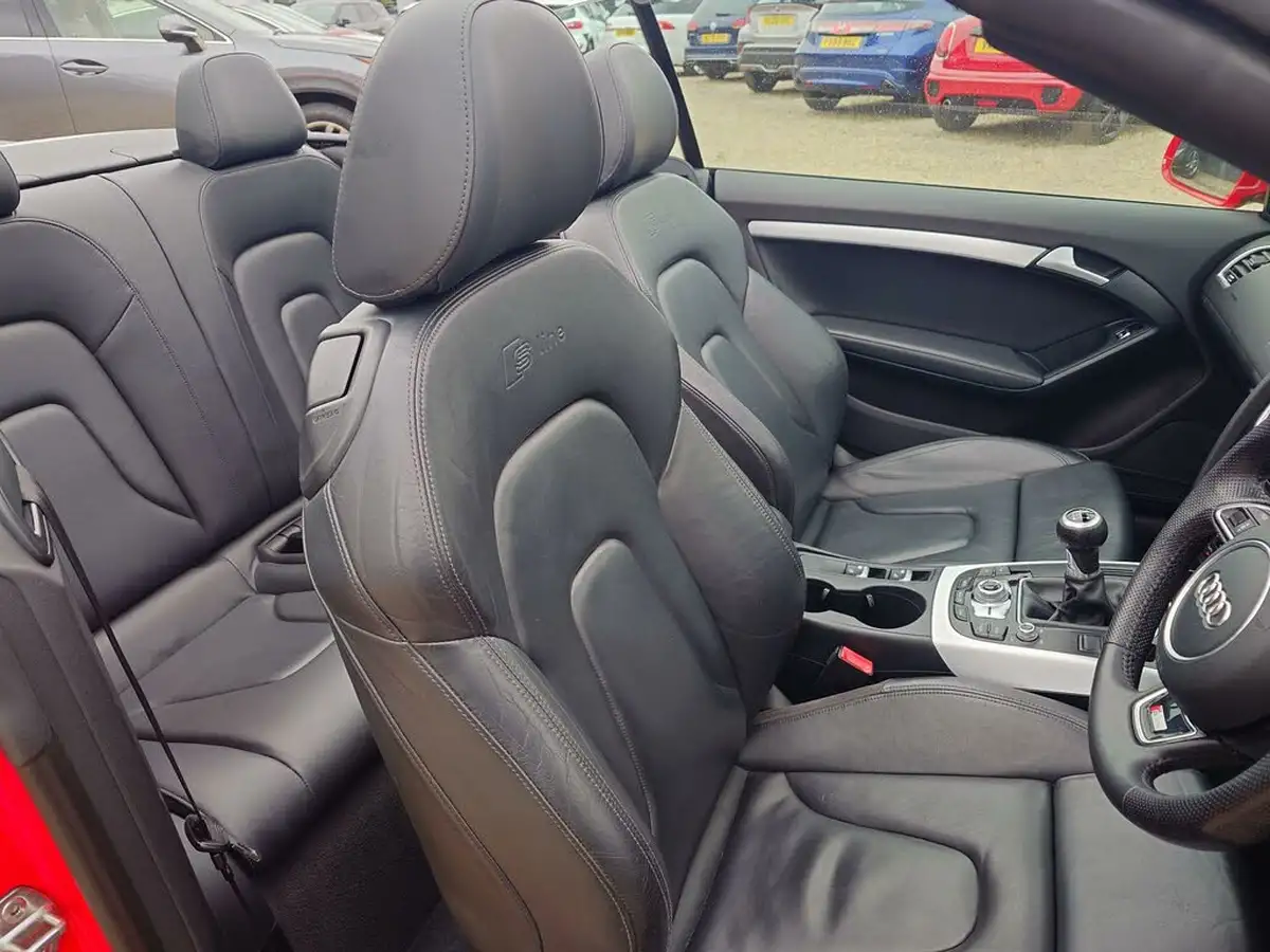 2015-audi-a5-18-s-line-cabriolet-2d-big-22
