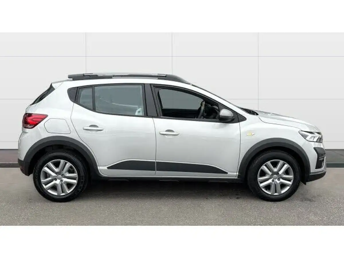 2023-dacia-sandero-stepway-10-tce-expression-90bhp-big-4
