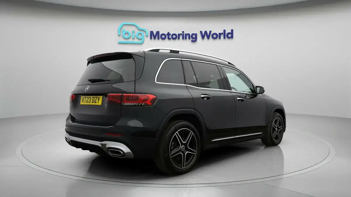 2023-mercedes-benz-glb-class-13-glb200-amg-line-premium-big-6