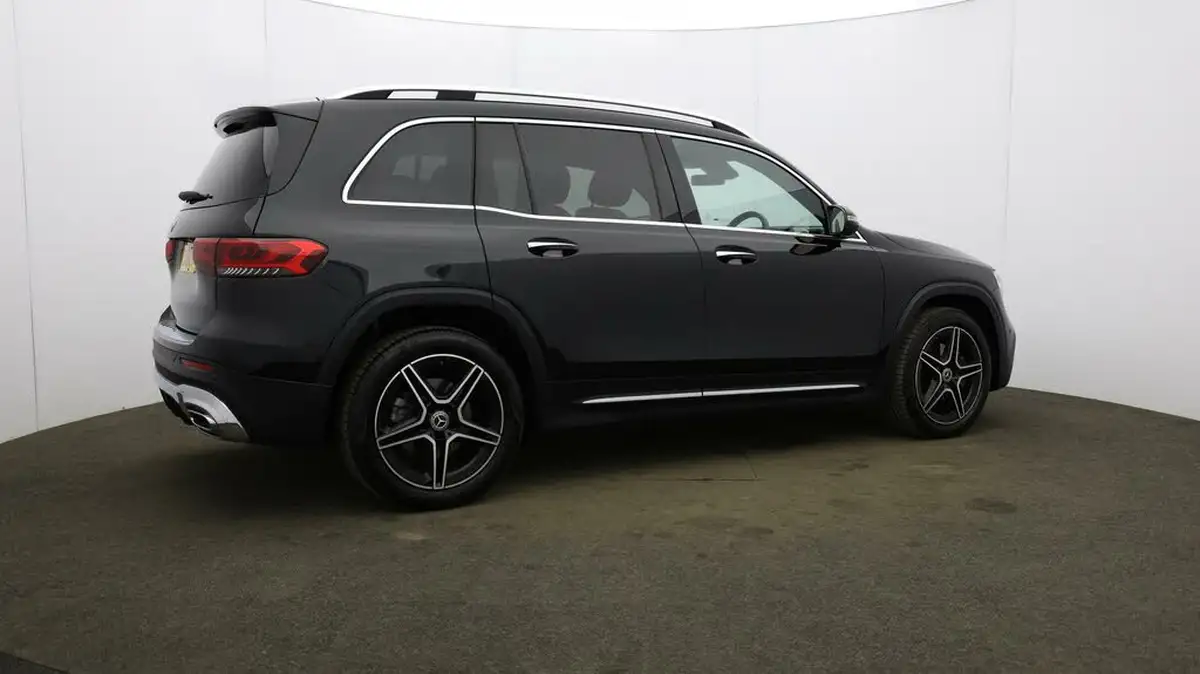 2023-mercedes-benz-glb-class-13-glb200-amg-line-premium-big-58