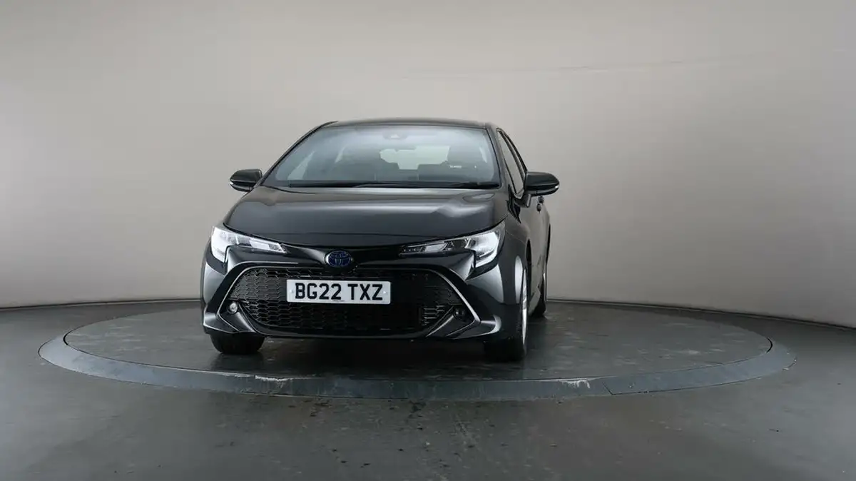 2022-toyota-corolla-18-vvt-i-icon-120bhp-trk-hatchback-5d-big-45