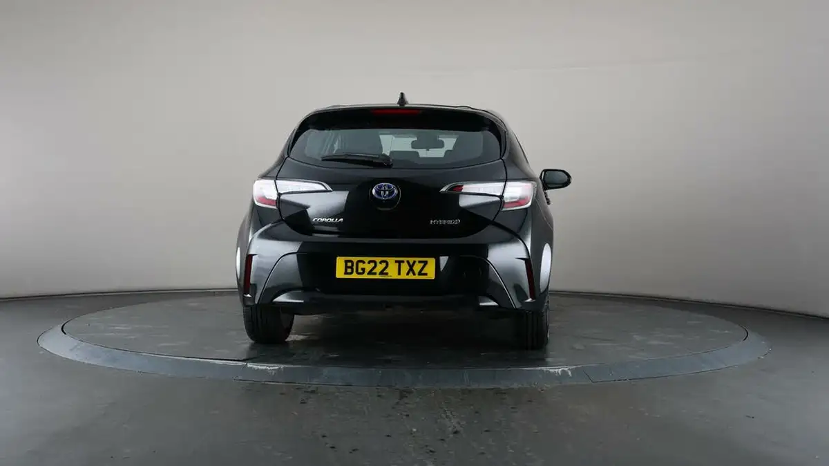 2022-toyota-corolla-18-vvt-i-icon-120bhp-trk-hatchback-5d-big-69