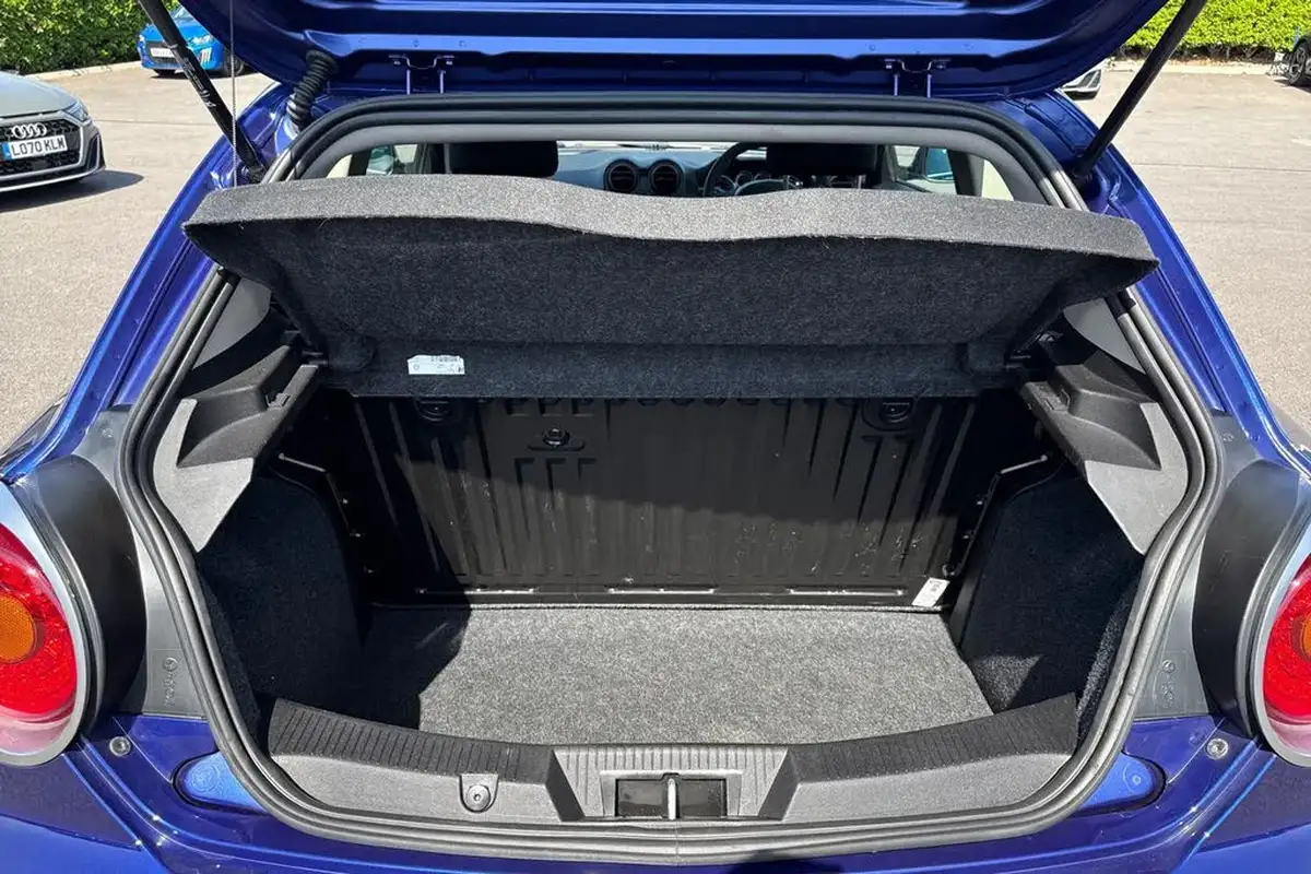 2018-alfa-romeo-mito-09-big-5