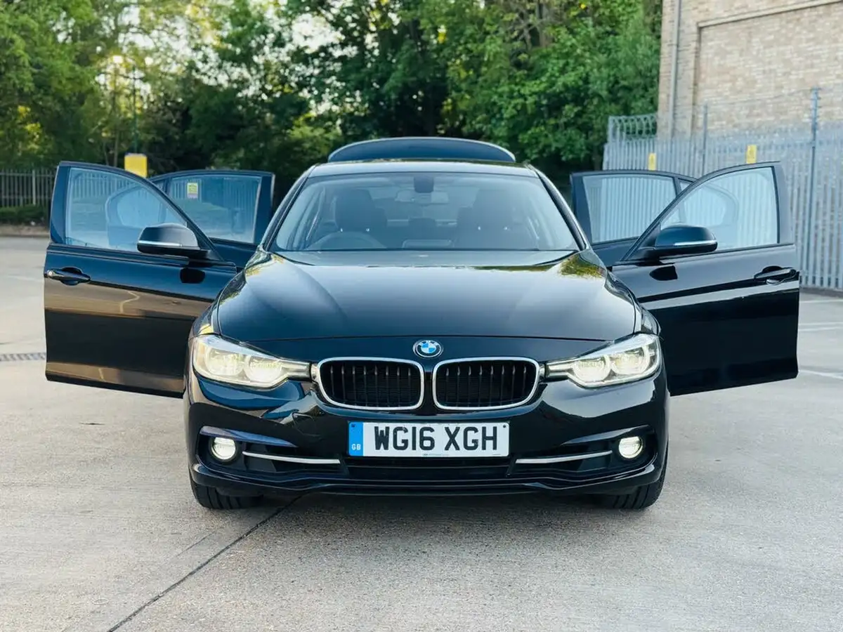 2016-bmw-3-series-20-320i-sport-saloon-4d-auto-big-45
