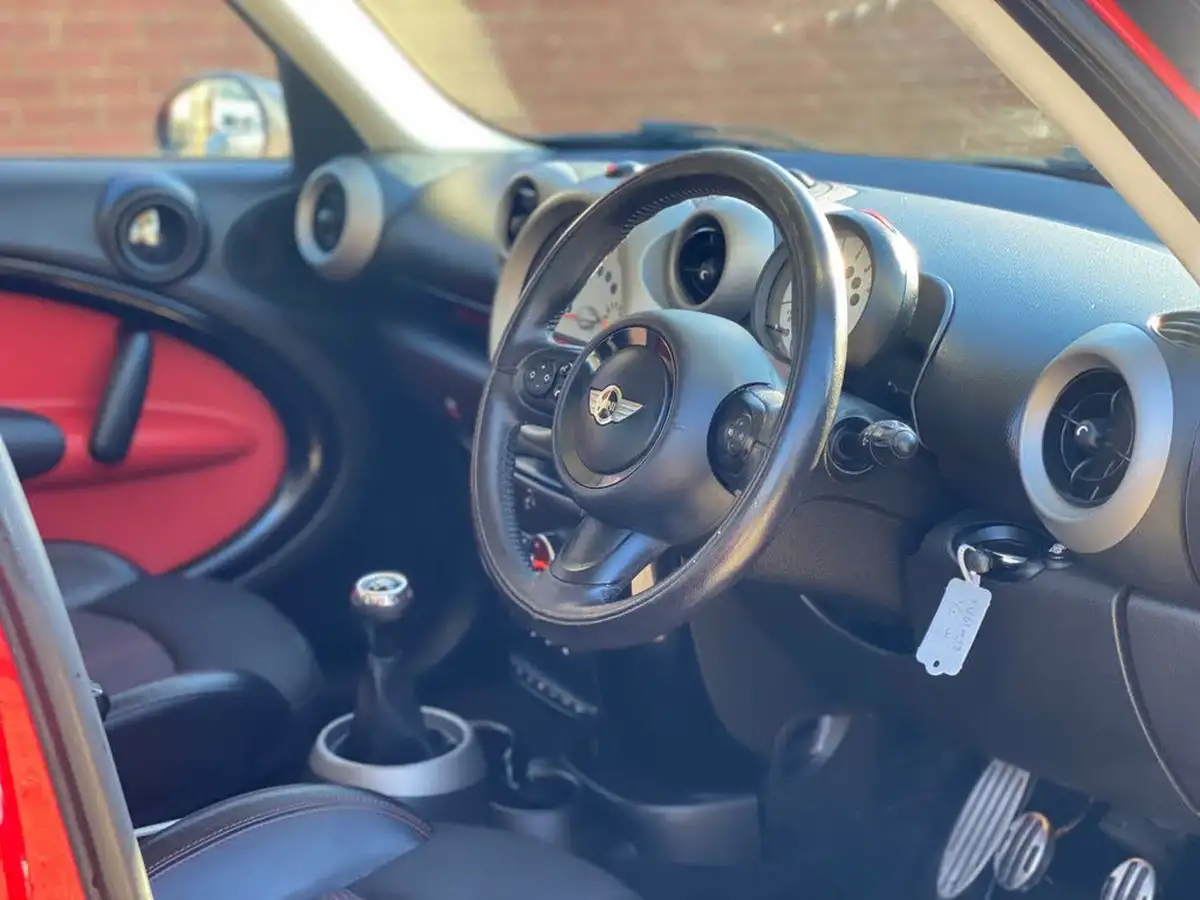 2011-mini-countryman-20td-cooper-sd-143bhp-all4-big-29
