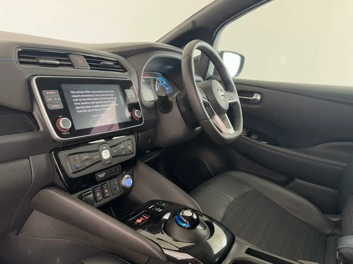 2023-nissan-leaf-e-n-connecta-39kwh-big-8