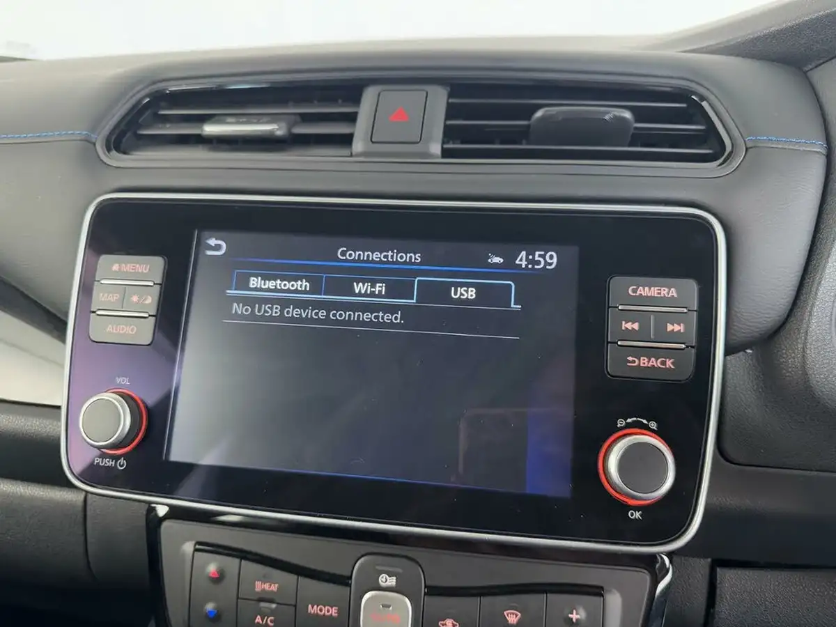 2023-nissan-leaf-e-n-connecta-39kwh-big-32