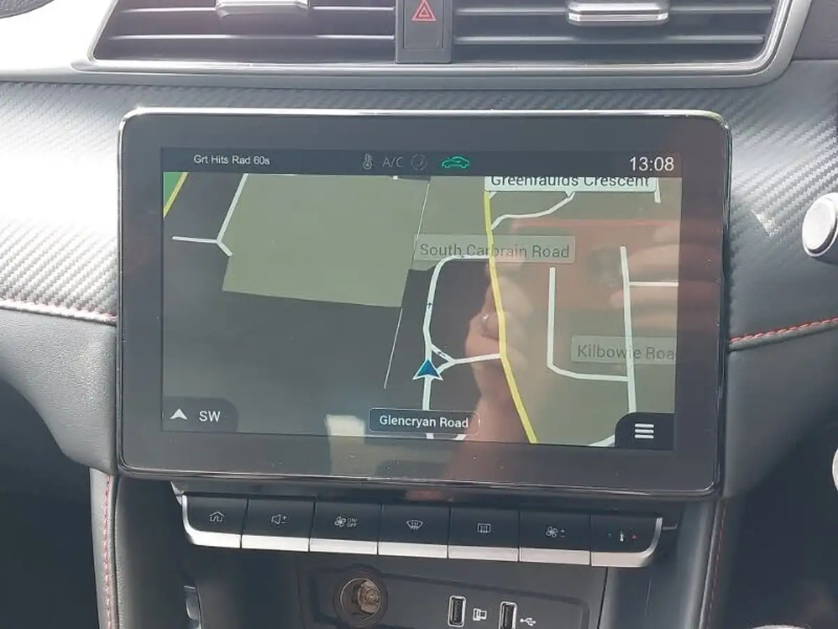 2023-mg-zs-suv-15-vti-tech-exclusive-big-10