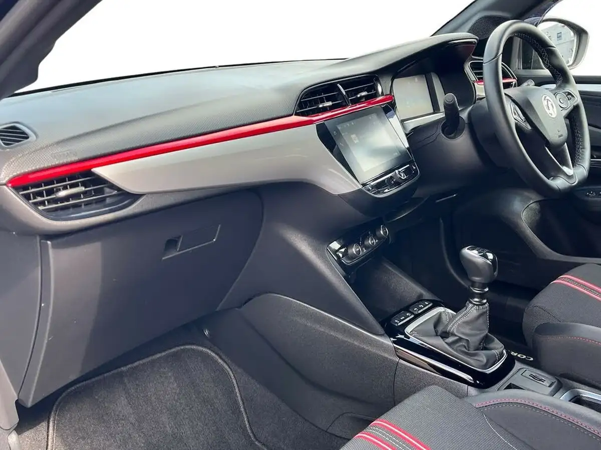 2022-vauxhall-corsa-12-turbo-gs-line-100ps-big-8