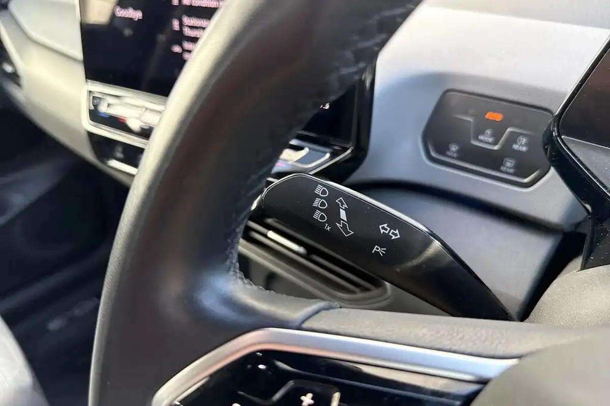 2021-volkswagen-id3-e-life-204ps-58kwh-pro-performance-big-48