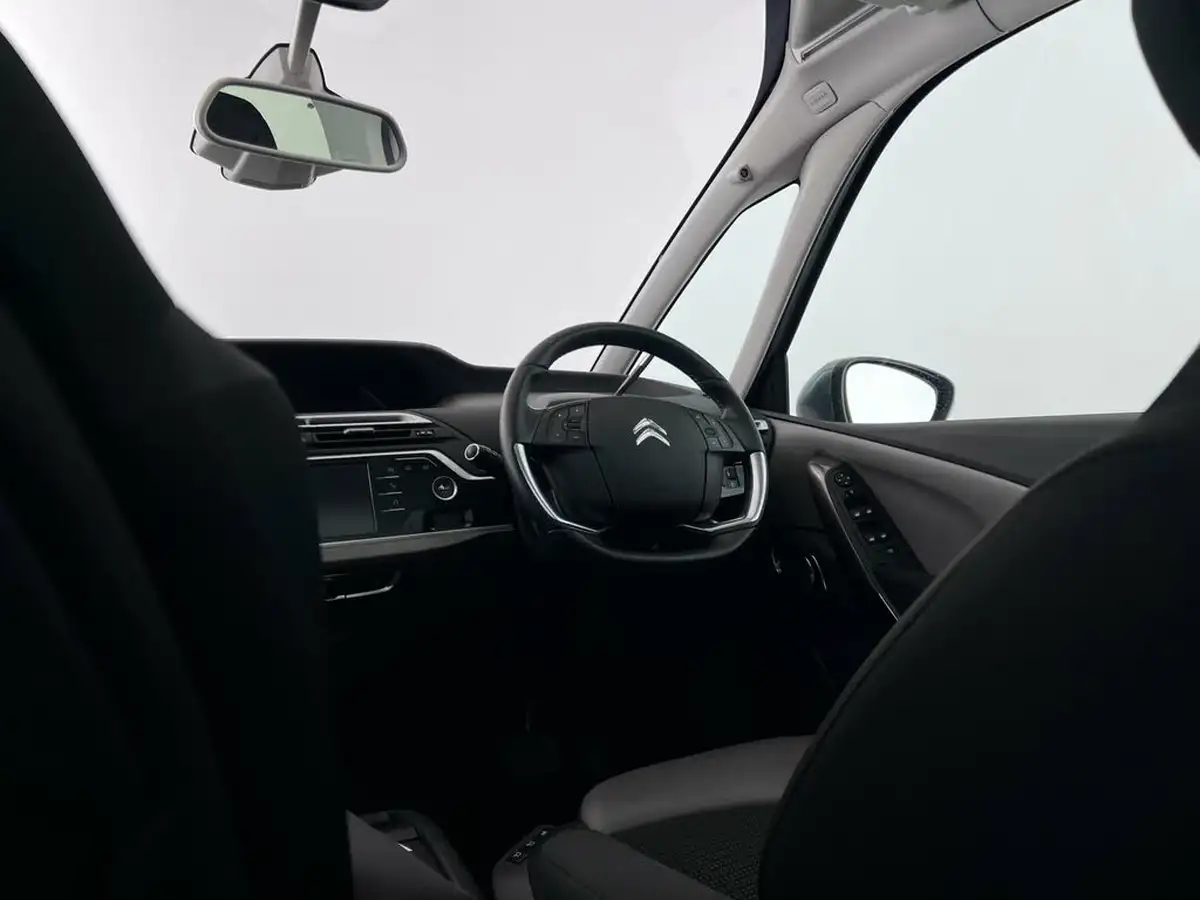 2019-citroen-c4-spacetourer-12-puretech-flair-eat8-big-19