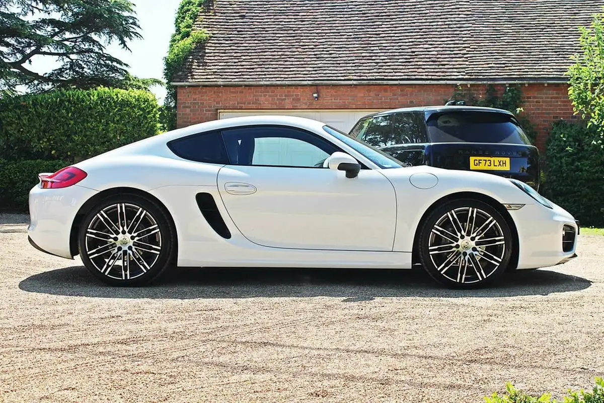 2014-porsche-cayman-27-pdk-big-7