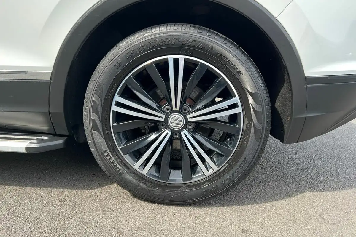 2018-volkswagen-tiguan-14-tsi-se-navigation-150ps-actss-big-4