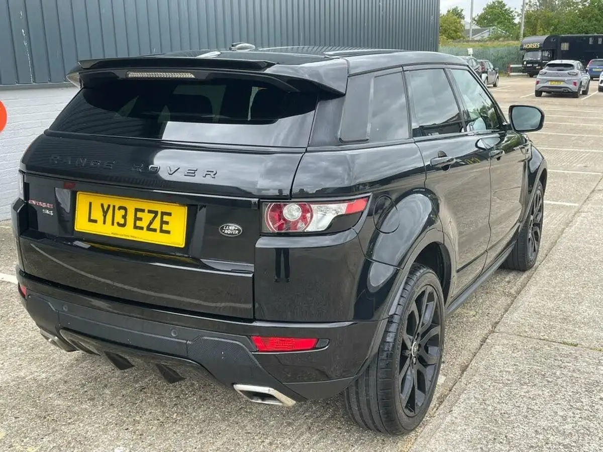 2012-land-rover-range-rover-evoque-20-dynamic-hatchback-5d-big-72