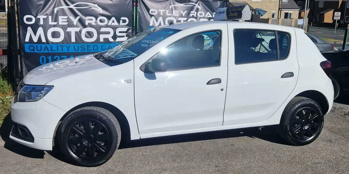 2017-dacia-sandero-10-sce-ambiance-big-21