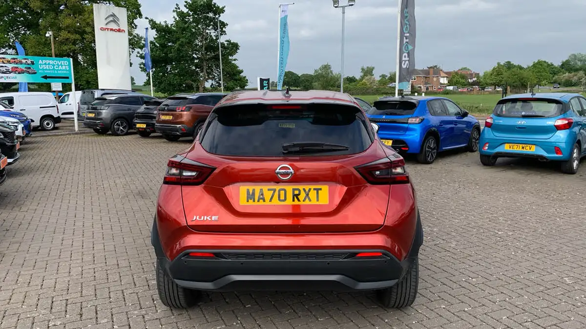 2020-nissan-juke-10-dig-t-n-connecta-117ps-dct-big-8