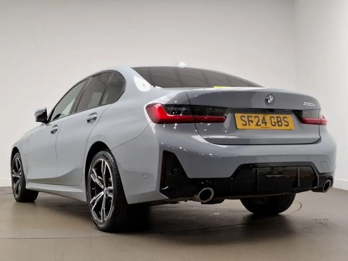 2024-bmw-3-series-20-330e-m-sport-pro-pack-saloon-4d-big-1