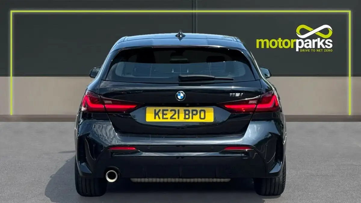 2021-bmw-1-series-15-118i-m-sport-lcp-dct-big-3