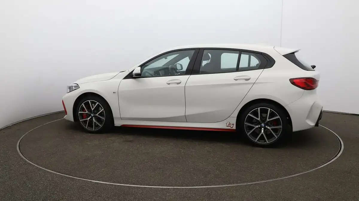 2023-bmw-1-series-20-128ti-lcp-big-57