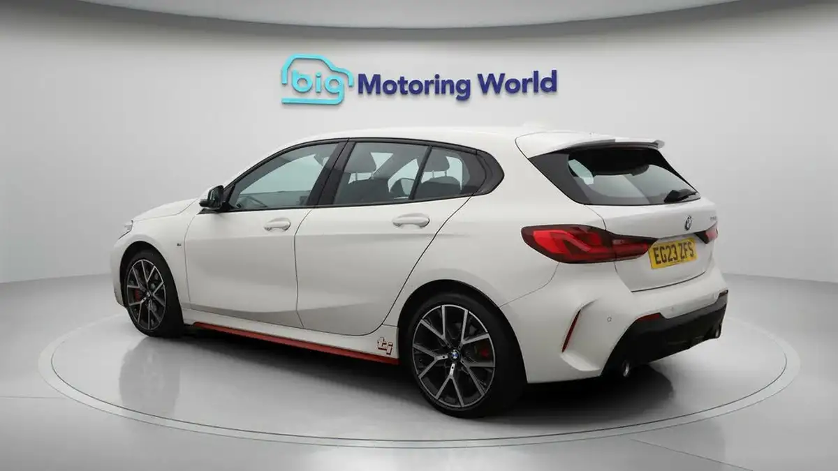 2023-bmw-1-series-20-128ti-lcp-big-5
