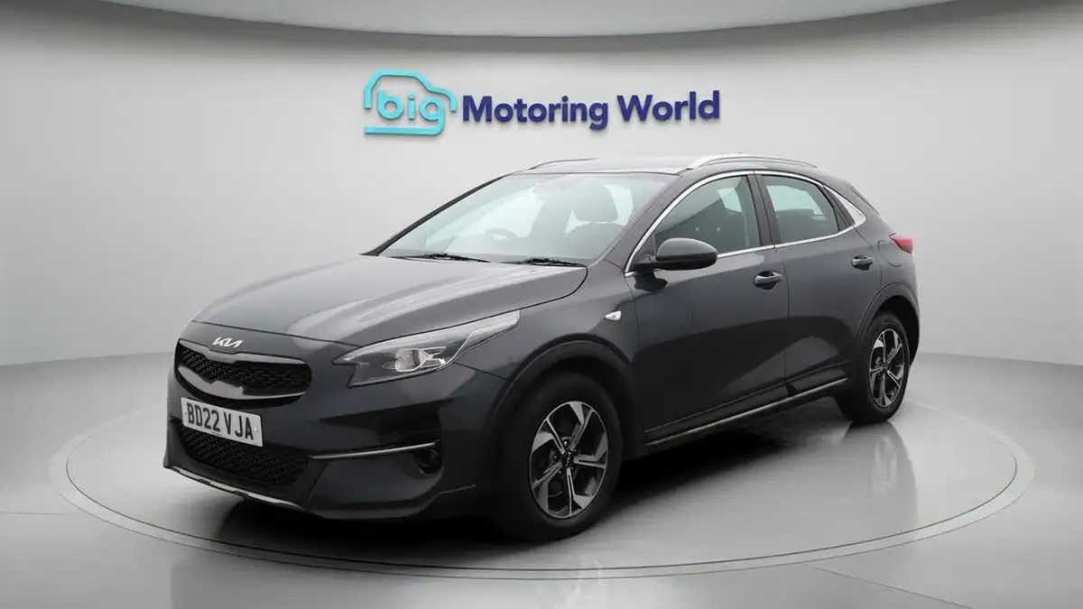 2022-kia-xceed-10-t-gdi-2-big-3