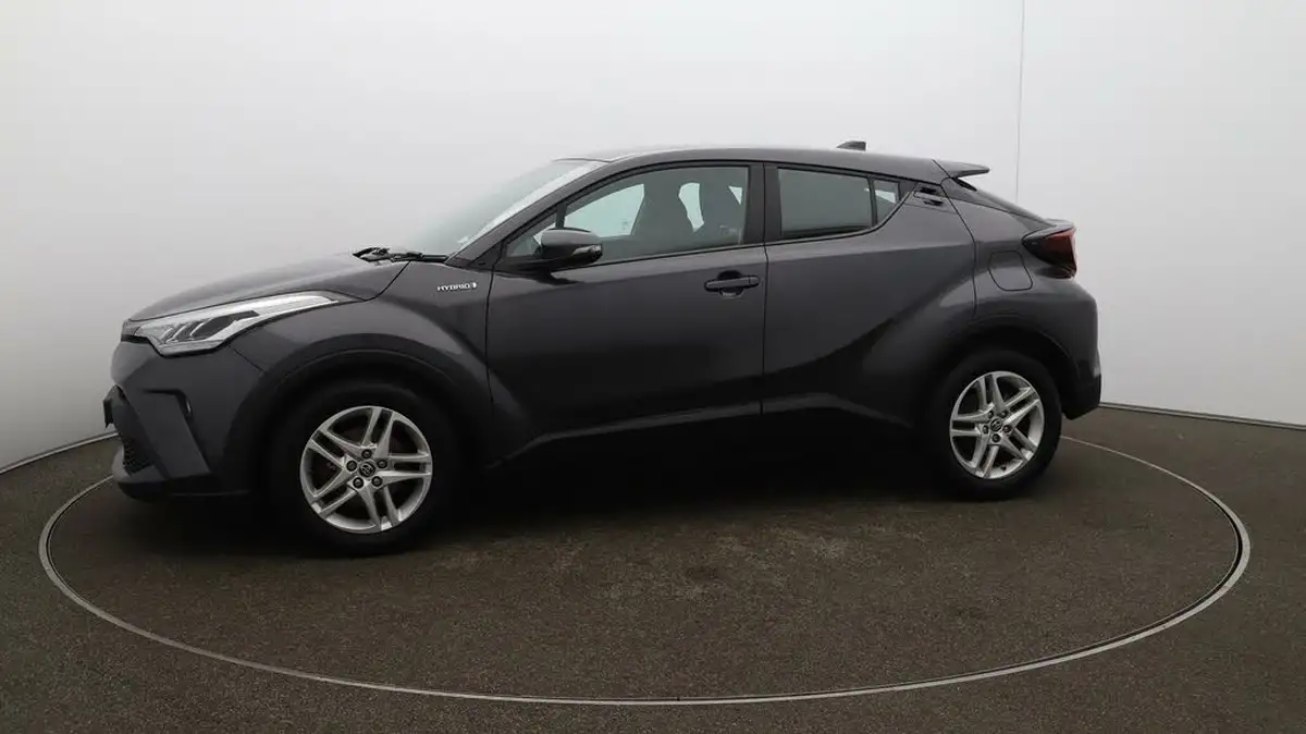 2020-toyota-c-hr-18-vvt-i-icon-parking-pack-big-65
