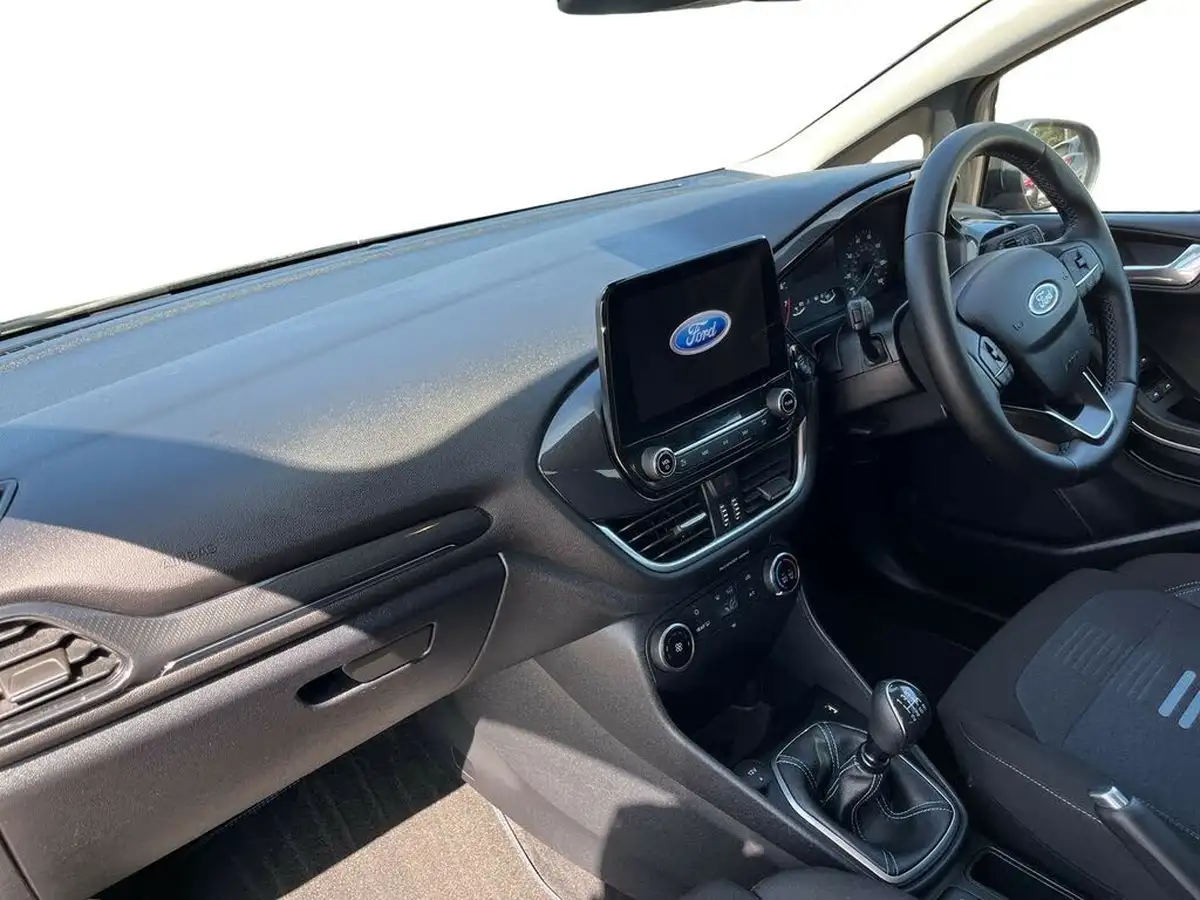2023-ford-fiesta-10t-active-125ps-hybrid-mhev-big-8