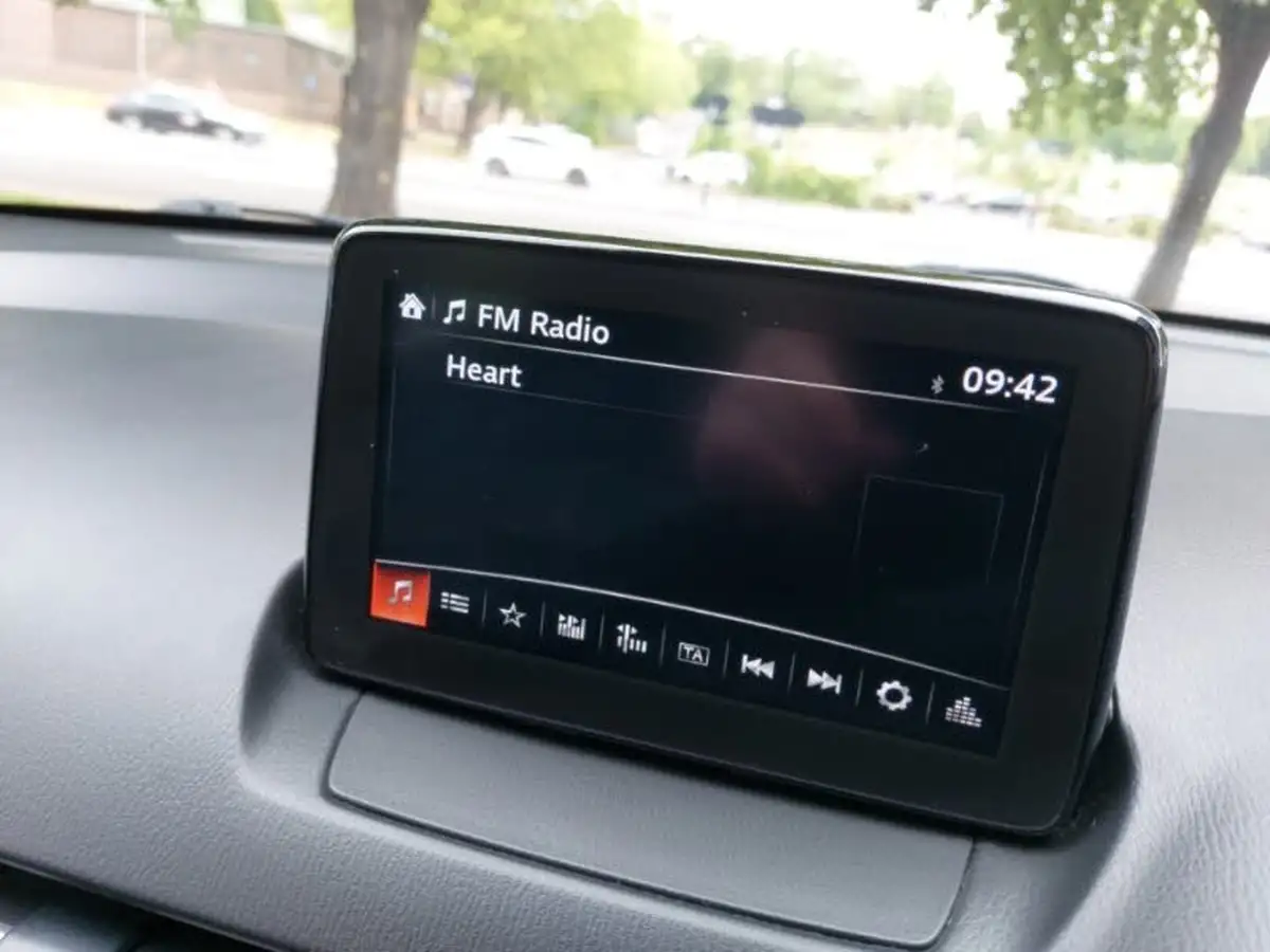 2020-mazda-mazda2-15-skyactiv-g-se-l-nav-big-18