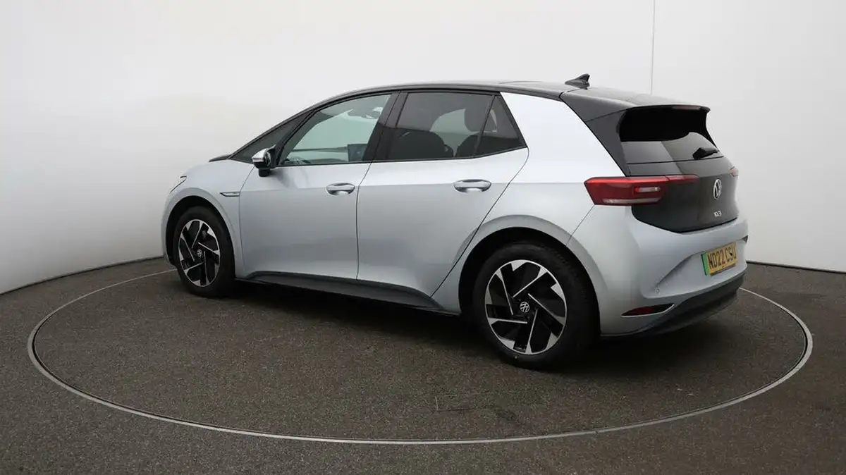 2022-volkswagen-id3-e-max-big-64