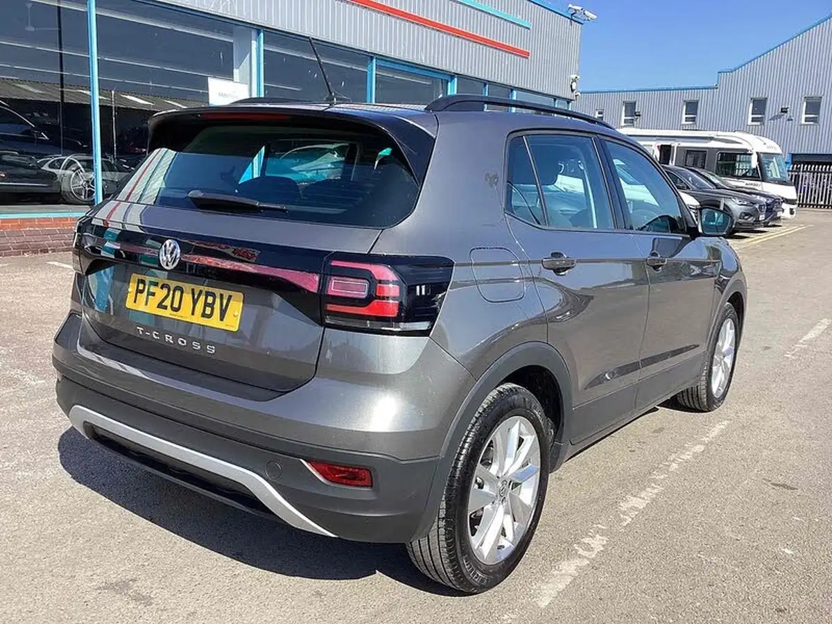 2020-volkswagen-t-cross-10-tsi-se-115ps-big-4