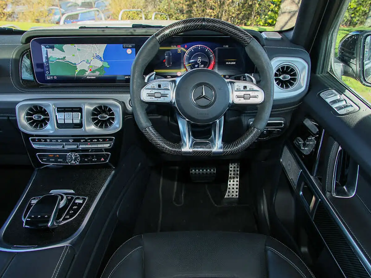 2023-mercedes-benz-g-class-40-g63-amg-carbon-edition-big-6
